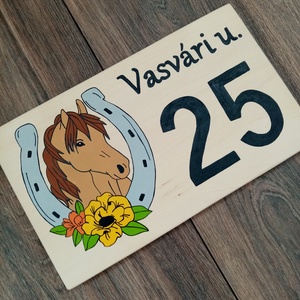 Házszám, házszámtábla, utcatábla- lovas , házszám . - otthon & életmód - ház & kert - házszám - Meska.hu