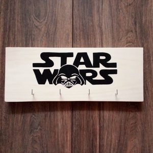 Star Wars fali kulcstartó, fali kulcsakasztó, kép, dekoráció- Darth Wader, Otthon & Életmód, Dekoráció, Fali és függő dekoráció, Fali kulcstartó, Festészet, Festett tárgyak, MESKA