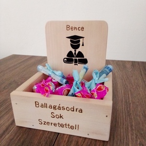 Ballagási pénzátadó, ballagási cukorkatartó box - otthon & életmód - papír, írószer - ajándékozás kellékei - pénzátadó doboz - Meska.hu