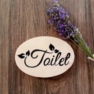 Toilet ajtótábla, wc tábla, fürdő tábla, Toilet felirat, Otthon & Életmód, Dekoráció, Ajtó- és ablak dekoráció, Ajtótábla, Festett tárgyak, Festészet, MESKA