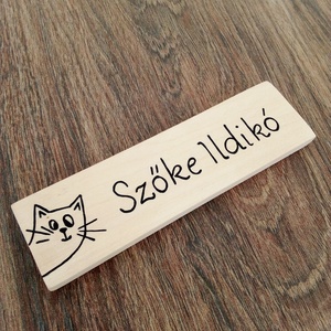 Névtábla postaládára , bejárati ajtóra - névtábla - kukucs cicus - otthon & életmód - dekoráció - fali és függő dekoráció - felirat - Meska.hu