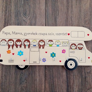 Lakókocsi alakú Családi fali kulcstartó, fali kulcsakasztó, kulcstartó, kép, dekoráció .- Nagyszülők , szülők , unokák  - otthon & életmód - dekoráció - fali és függő dekoráció - fali kulcstartó - Meska.hu