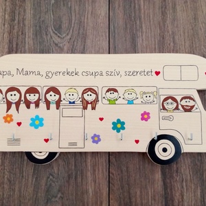 Lakókocsi alakú Családi fali kulcstartó, fali kulcsakasztó, kulcstartó, kép, dekoráció .- Nagyszülők , szülők , unokák  - otthon & életmód - dekoráció - fali és függő dekoráció - fali kulcstartó - Meska.hu