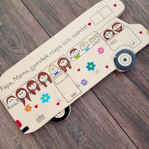 Lakókocsi alakú Családi fali kulcstartó, fali kulcsakasztó, kulcstartó, kép, dekoráció .- Nagyszülők , szülők , unokák  - otthon & életmód - dekoráció - fali és függő dekoráció - fali kulcstartó - Meska.hu