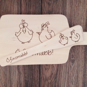 Vicces Csirkés vágódeszka, fakanál, teflon lapát szett - 2 darabos - otthon & életmód - konyhafelszerelés, tálalás - tálalás - tányér & étkészlet - Meska.hu