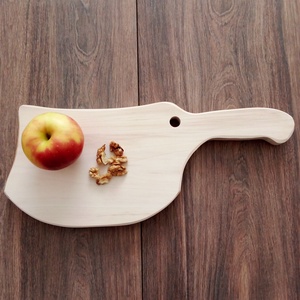 Fatál,kínálótál, vágódeszka,edényalátét  - bárd alakú , Otthon & Életmód, Konyhafelszerelés, tálalás, Tálalás, Kínálótál, Famegmunkálás, MESKA