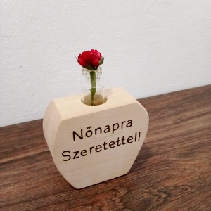 Nőnapi ajándék, virágdísz, dekoráció, virág, Otthon & Életmód, Ház & Kert, Névtábla, Festett tárgyak, Gravírozás, pirográfia, MESKA