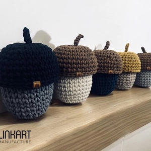 Horgolt makk tároló - baba - mama - babaszobabútor - játéktároló - Meska.hu