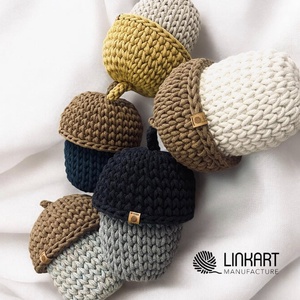 Horgolt makk tároló - Meska.hu