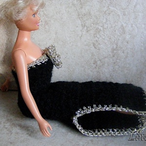 Horgolt fekete Barbie ruha - játék & sport - baba & babaház - barbie ruhák - Meska.hu