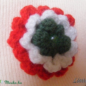 Horgolt kokárda - virág -  - Meska.hu