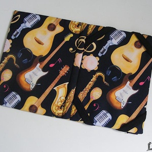 Hangszerek, vízhatlan anyagból készült kemény ebook-tok - táska & tok - ebook & tablet tok - Meska.hu