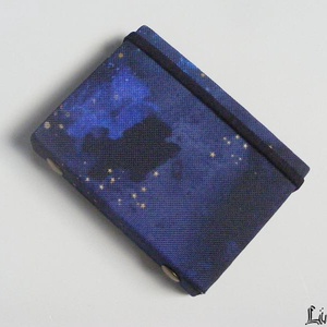 Galaxis, vízhatlan anyagból készült igazolványtartó és/vagy kártyatartó - Meska.hu