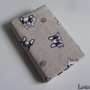 Textil könyv- vagy határidőnapló borító állítható szélességgel, kis bulldogok - Meska.hu