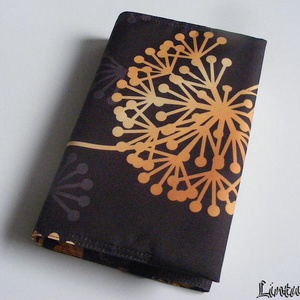 Kétoldalú vízhatlan könyvborító állítható szélességgel, sárga ornamentum/nagy virág - könyv & zene - könyvtok - Meska.hu