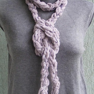 Téli horgolt nyaklánc halványlila színekben - ékszer - nyaklánc - nyakpánt, gallér - Meska.hu