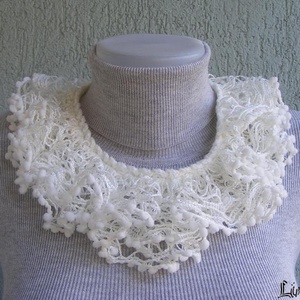 Téli horgolt nyaklánc fehér színben - ékszer - nyaklánc - nyakpánt, gallér - Meska.hu