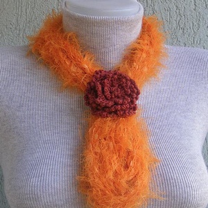 Téli horgolt nyaklánc narancssárga-barna színekben - ruha & divat - sál, sapka, kendő - sál - Meska.hu