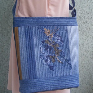 Virágok farmer  táska, Táska & Tok, Kézitáska & válltáska, Válltáska, Újrahasznosított alapanyagból készült termékek, Varrás, MESKA