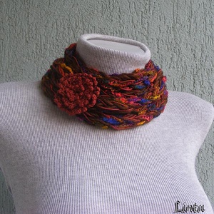 Téli horgolt nyaklánc barna-kék színekben - ruha & divat - sál, sapka, kendő - sál - Meska.hu