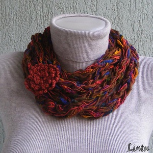 Téli horgolt nyaklánc barna-kék színekben - ruha & divat - sál, sapka, kendő - sál - Meska.hu