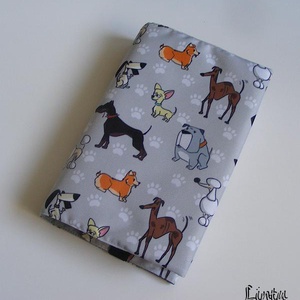 Kutyák, vízhatlan könyvborító állítható szélességgel, Könyv & Zene, Könyvtok, Varrás, MESKA