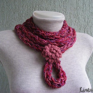 Téli horgolt nyaklánc bordó-rózsaszín színekben - ruha & divat - sál, sapka, kendő - sál - Meska.hu