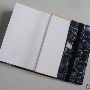 Fekete-fehér minta, vízhatlan könyvborító állítható szélességgel - könyv & zene - könyvtok - Meska.hu