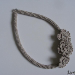 Horgolt nyaklánc szürke színben - ékszer - nyaklánc - nyakpánt, gallér - Meska.hu