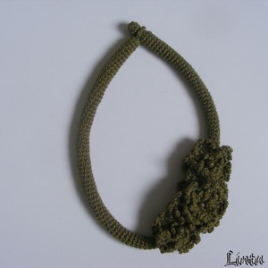 Horgolt nyaklánc keki színben - ékszer - nyaklánc - nyakpánt, gallér - Meska.hu