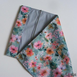 Apró virágok, vízhatlan könyvborító állítható szélességgel - könyv & zene - könyvtok - Meska.hu