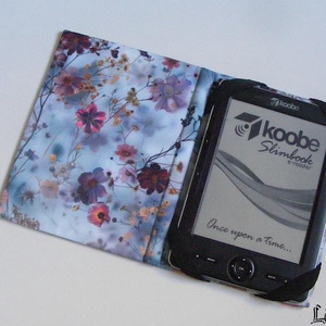 Apró virágok, vízálló anyagból készült ebook olvasó kemény tok - táska & tok - ebook & tablet tok - Meska.hu