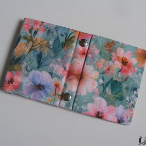 Ápró virágok, vízhatlan anyagból készült igazolványtartó és/vagy kártyatartó - táska & tok - pénztárca & más tok - kártyatartó & irattartó - Meska.hu