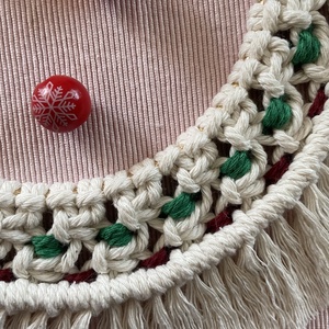 Karácsonyi makramé koszorú - karácsony - karácsonyi lakásdekoráció - karácsonyi ajtódíszek - Meska.hu