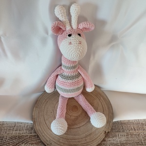 Horgolt zsiráf - amigurumi horgolt figurák - játék & sport - plüssállat & játékfigura - zsiráf - Meska.hu