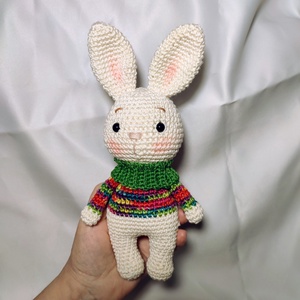 Garbós nyuszi - amigurumi horgolt figurák - Meska.hu