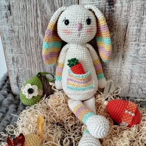 Szoknyás nyuszi - amigurumi horgolt figurák - Meska.hu