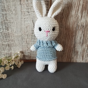 Babakék nyuszi amigurumi horgolt figura  - Meska.hu