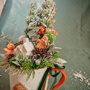 Adventi bögrés asztali dekoráció mézeskalácsos díszekkel - karácsony - adventi díszek - adventi koszorú - Meska.hu