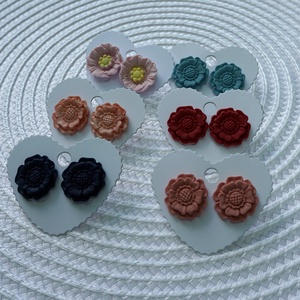 Pasztell rózsaszín virágos fülbevaló - ékszer - fülbevaló - lógó fülbevaló - Meska.hu Pasztell rózsaszín virágos fülbevaló - ékszer - fülbevaló - lógó fülbevaló - Meska.hu