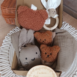 Nyuszis-macis babaváró ajándékcsomag - Meska.hu