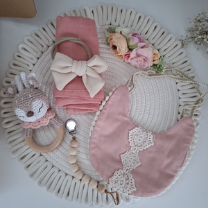  Őzikés babaköszöntő ajándékcsomag - játék & sport - babalátogató ajándékcsomag - Meska.hu