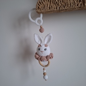 Nyuszis babaköszöntő ajándékcsomag - játék & sport - babalátogató ajándékcsomag - Meska.hu