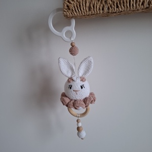 Horgolt nyuszis ajándékcsomag  - baba - mama - babalátogató ajándékcsomag - Meska.hu