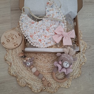 Őzikés babalátogató ajándékcsomag kislánynak - baba - mama - babalátogató ajándékcsomag - Meska.hu