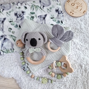 Koalás babaváró ajándékcsomag kisfiúnak bőröndben - baba - mama - babalátogató ajándékcsomag - Meska.hu