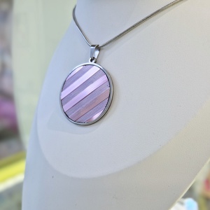 Pasztell lila, kézműves medál,  fülbevaló, nyaklánc  - ékszer - ékszerszett - Meska.hu