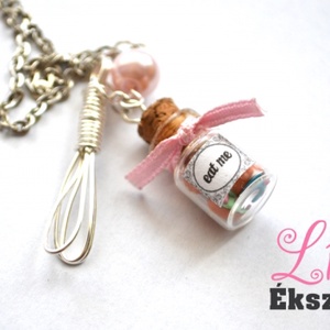 Alíz csodaországban EAT ME -  - Meska.hu