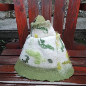 Zöld- fehér- zöld  szaunasapka, manósapka, nemez sapka - Meska.hu