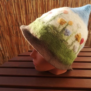 Virágoskert szaunasapka, nemez sapka, szaunakalap, nemez kalap - ruha & divat - sál, sapka, kendő - sapka - Meska.hu Virágoskert szaunasapka, nemez sapka, szaunakalap, nemez kalap - ruha & divat - sál, sapka, kendő - sapka - Meska.hu